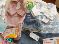 Baby-Erstausstattungen in donum vitae-Kleiderkammer